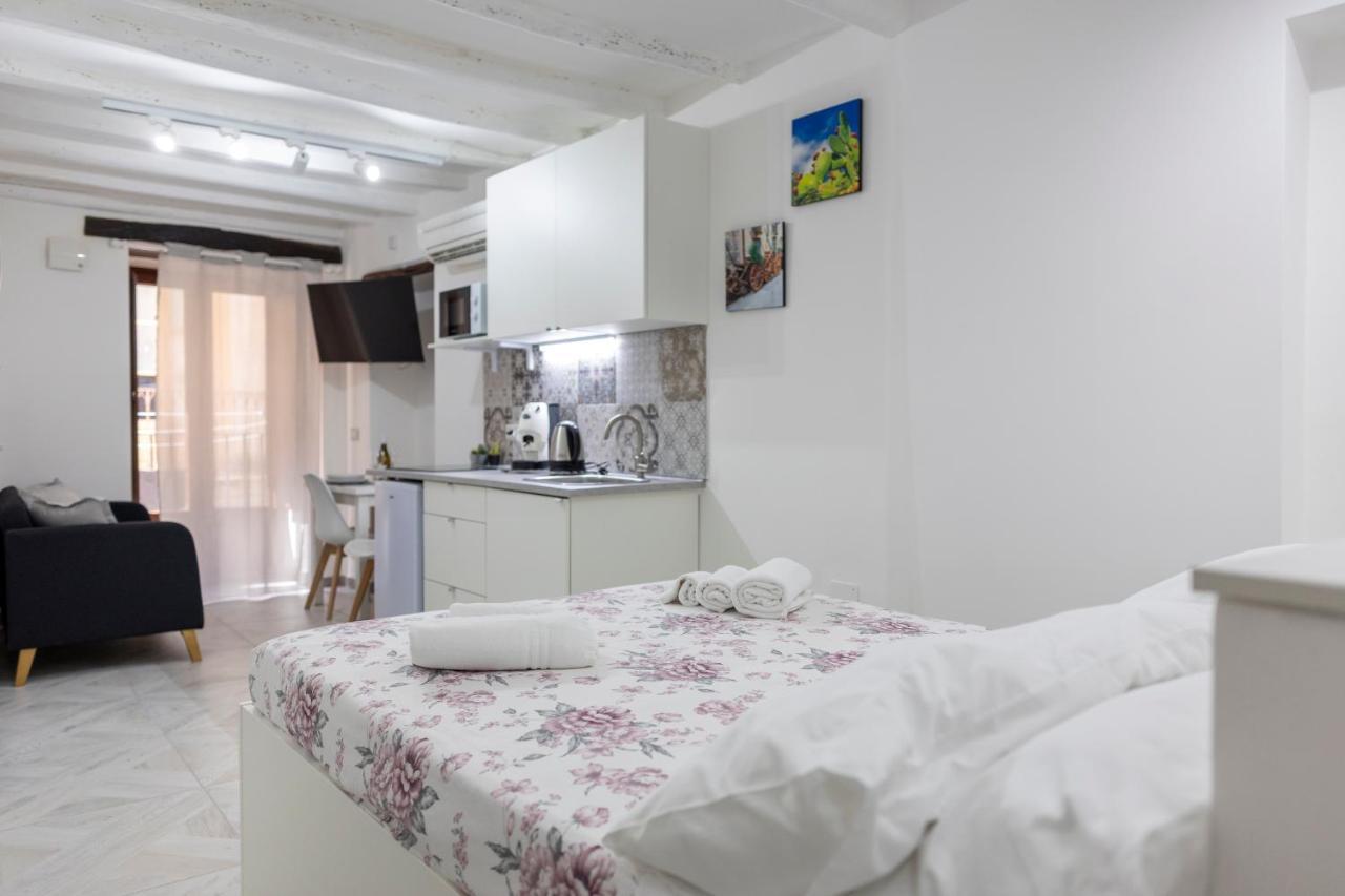 Aurora House Suite Cefalù Eksteriør bilde